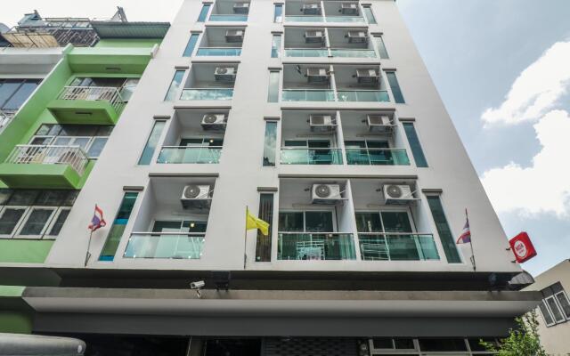 Отель The Fifth Residence вид на фасад