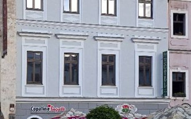Отель Arcade Словакия, Банска-Бистрица - отзывы, цены и фото номеров - забронировать отель Arcade онлайн вид на фасад