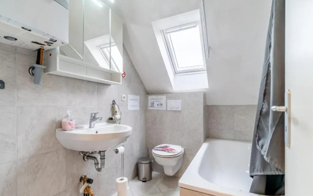 Id 6956 - Private Apartment