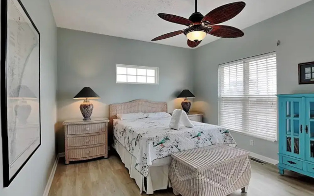 Casa Capri by Topsail Realty