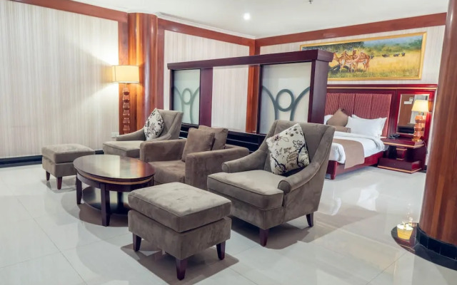 Peacock All Suites