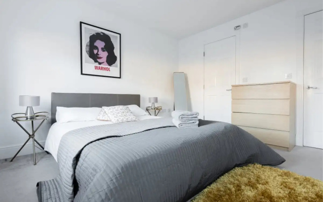 The Blue Compass - Modern & Central 4BDR Townhouse with Garden