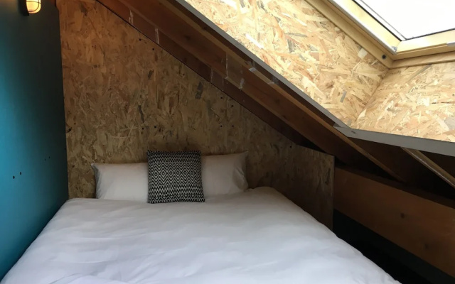 Moontain Hostel
