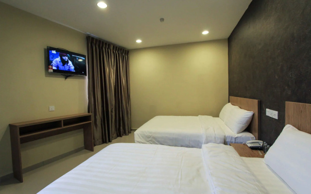 Era Plus Hotel