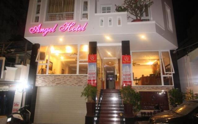 Отель Angel Hotel Вьетнам, Вунгтау - отзывы, цены и фото номеров - забронировать отель Angel Hotel онлайн вид на фасад