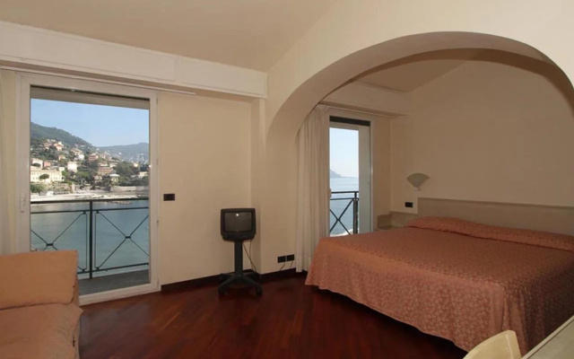 Hotel Elena