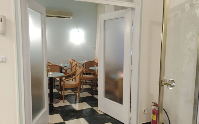 Ares Athens Hotel