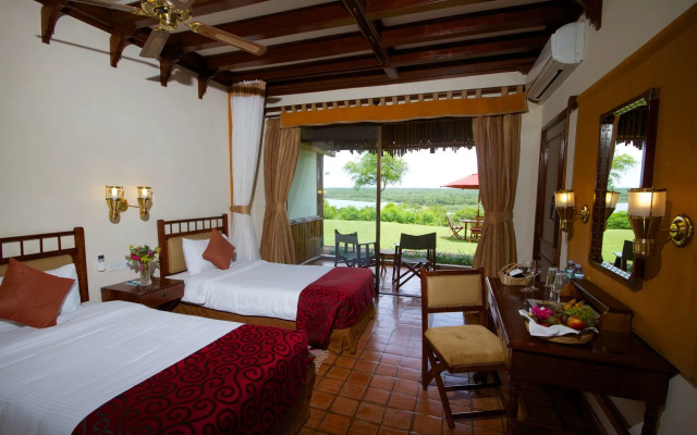 Paraa Safari Lodge