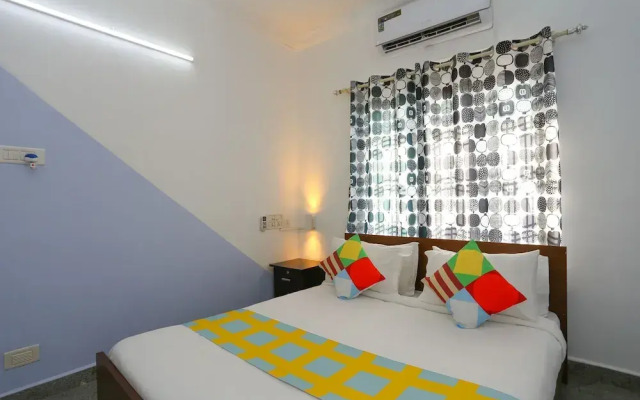OYO 23654 Home Cozy 2BHK Aluva Metro Station