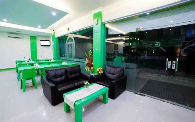 Airy Greenland Ahmad Yani Batam