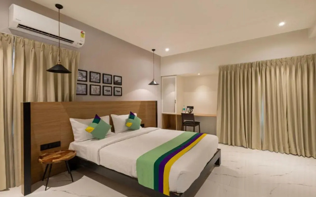 Treebo Premium Vapr Ashok Nagar