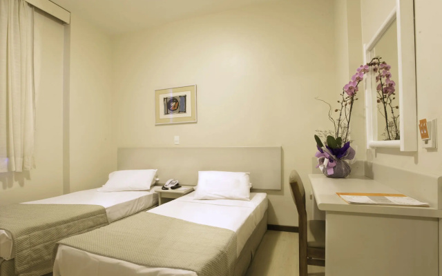 Hotel Boulevard Express