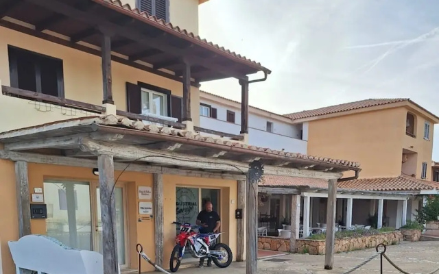 Chic Villa Antonina 2 Bedroom Apartment Sleeps 6