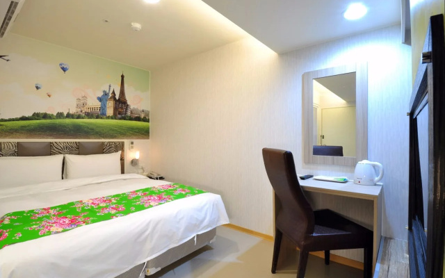 Lido Holiday Hotel