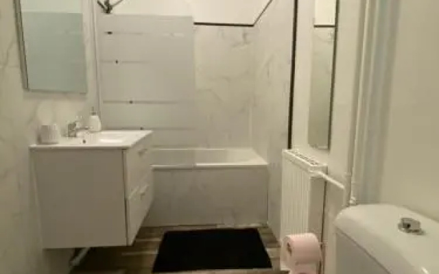 Bel Appartement Avec Parking Gratuit