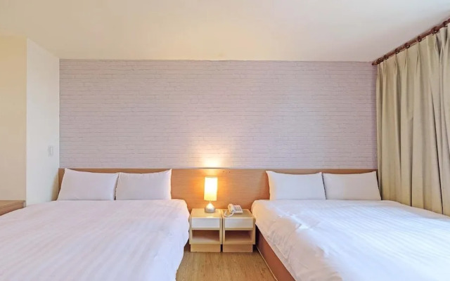 Huaxin Hotel