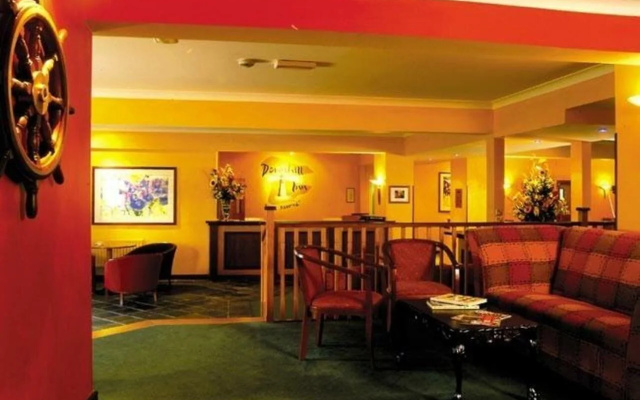 hotelImage