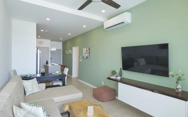 Sunset Blvd 9A - 3 Br Condo