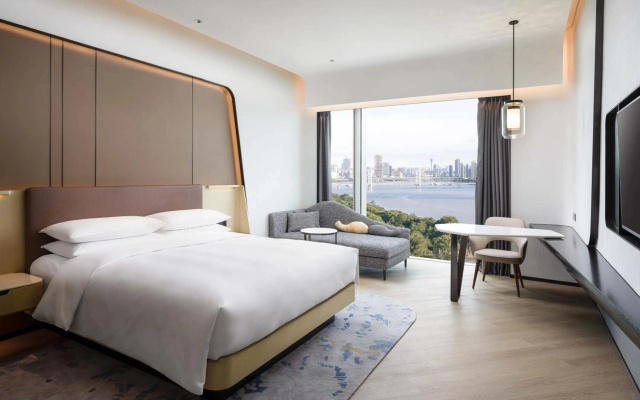 Renaissance Zhuhai Hotel