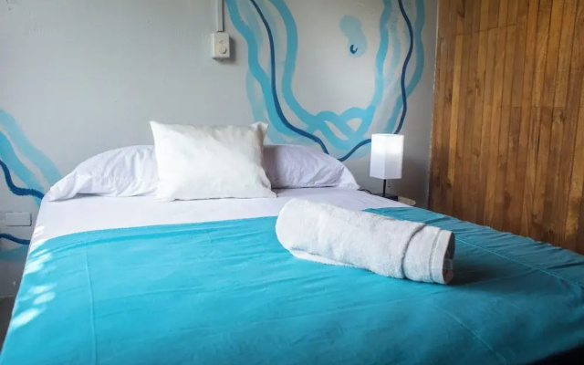 Ceiba Eco Hostel