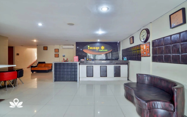 ZEN Rooms Image Hotel and Resto