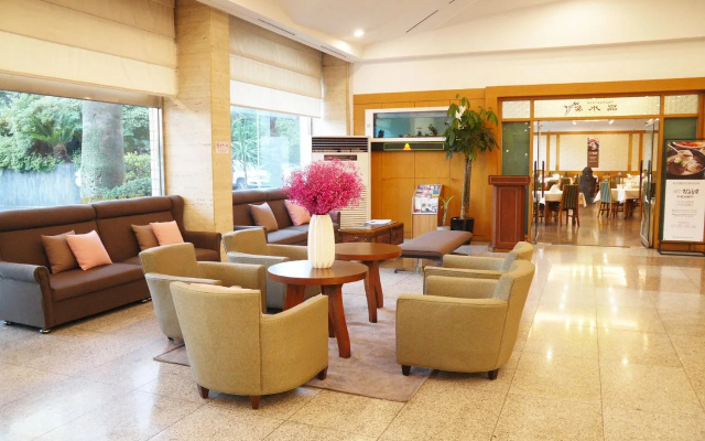 Pearl Hotel Jeju