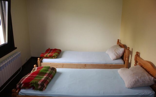 Hikers Hostel Велико Тырново комната для гостей