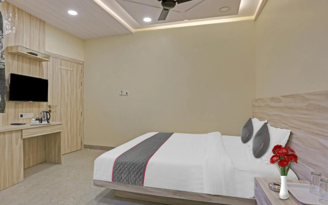 Collection O 80650 Hotel Kiwi International