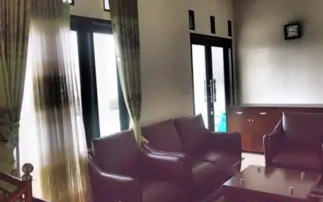 Villa Griya Wira Karya