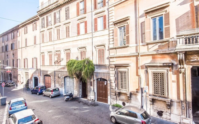 RSH Piazza Navona Luxury One Bedroom Apartment