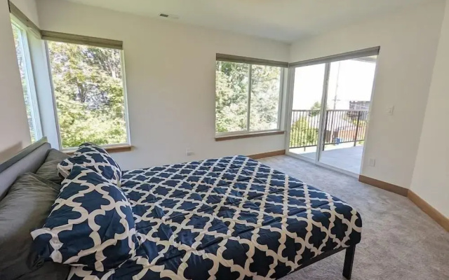 Seattle Vacation Home Alki Beach House
