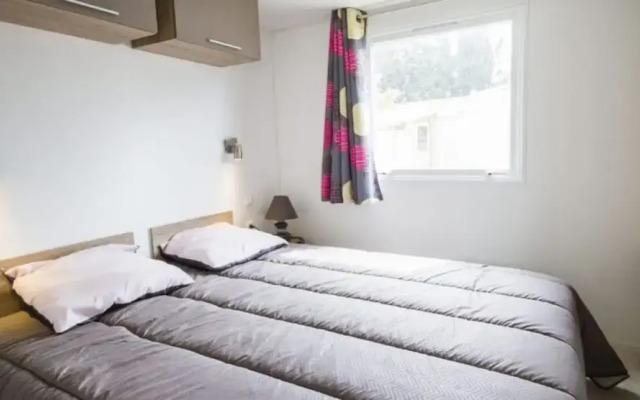 Mobile Home in Serignan With Great Pool Area