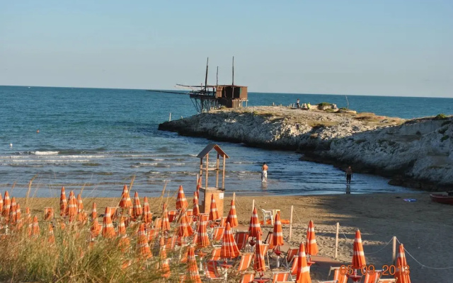 Camping Baia Falcone