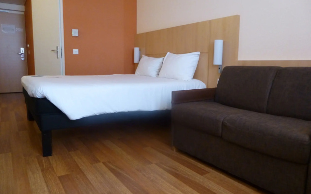 ibis Geneve Centre Nations