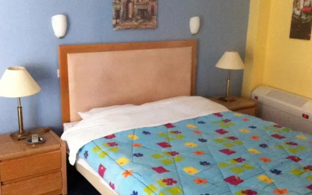 Hotel Olynthos