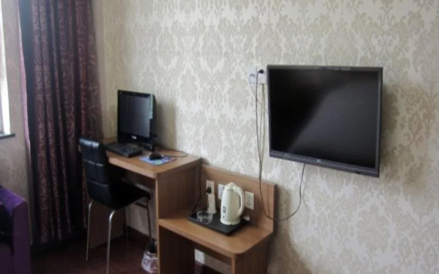 7 Days Inn Yinbin Ren Min Park Branch