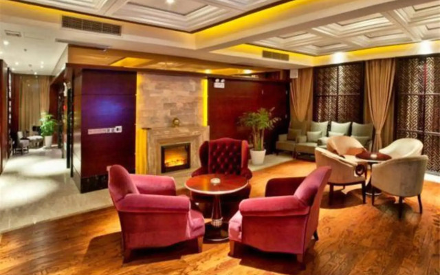 Ruihao Art Boutioue Hotel
