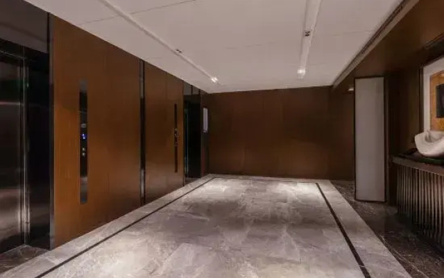 Madison Hotel Hefei Swan Lake Sports Center
