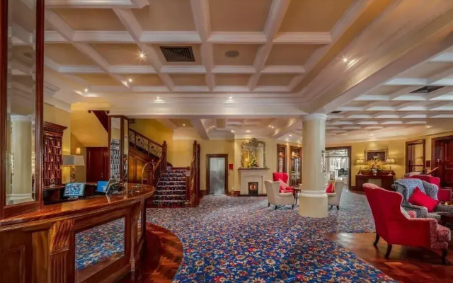 The Landmark Hotel