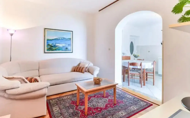 Apartment on Vir Island Near Sandy Beaches
