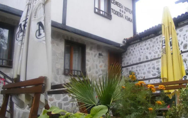 Todeva House