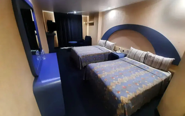 Hotel Pal
