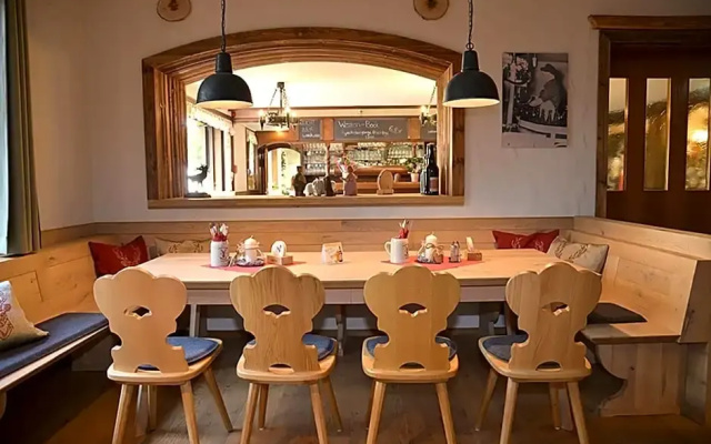 Brauereigasthof und Hotel Schmucker