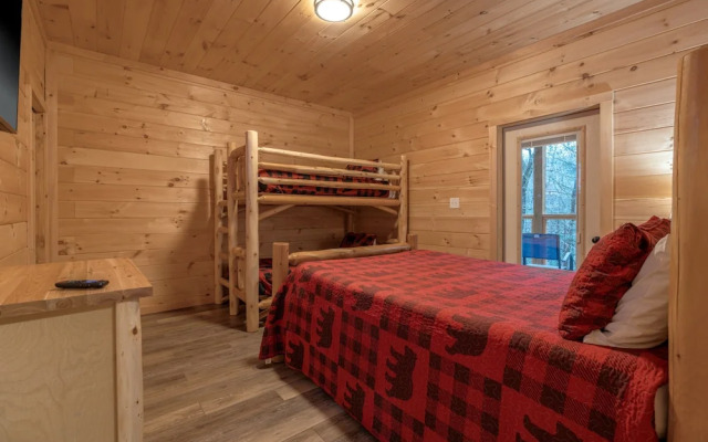212 Misty Mountain View 4 Bedroom Cabin
