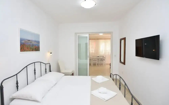 Apartments Eva
