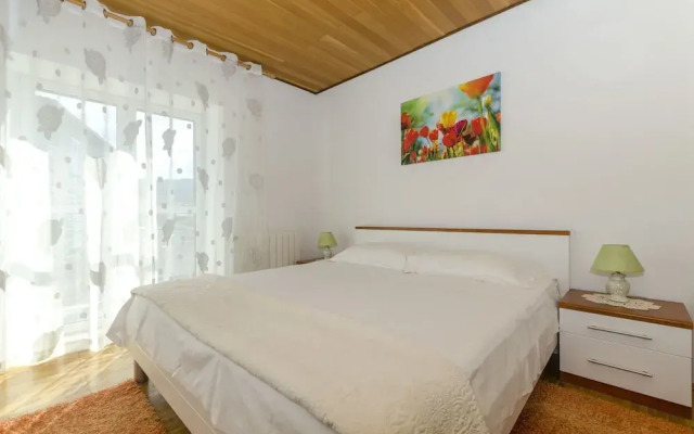 Apartments Ljiljana