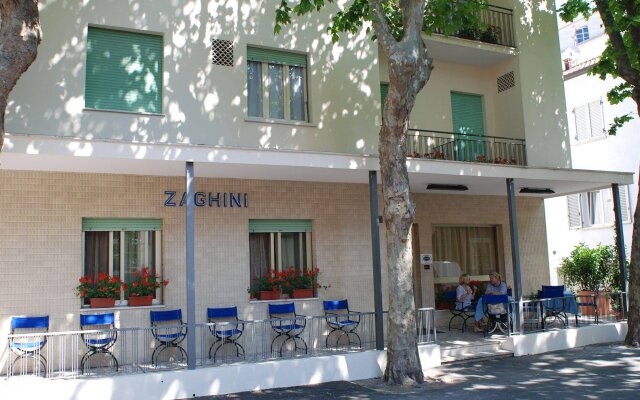 Hotel Zaghini in Rimini, Italy from 80$, photos, reviews - zenhotels.com hotel front