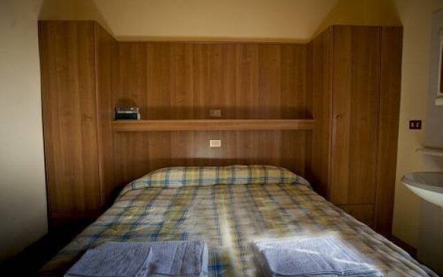 Отель Casa Madonna Del Rifugio Синалунга комната для гостей