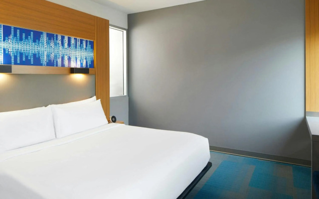 Aloft by Marriott Austin at The Domain