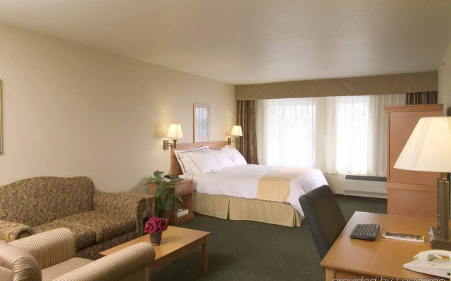 Best Western Plus Plaza Hotel